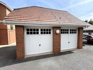 Photo 37- click for photo gallery